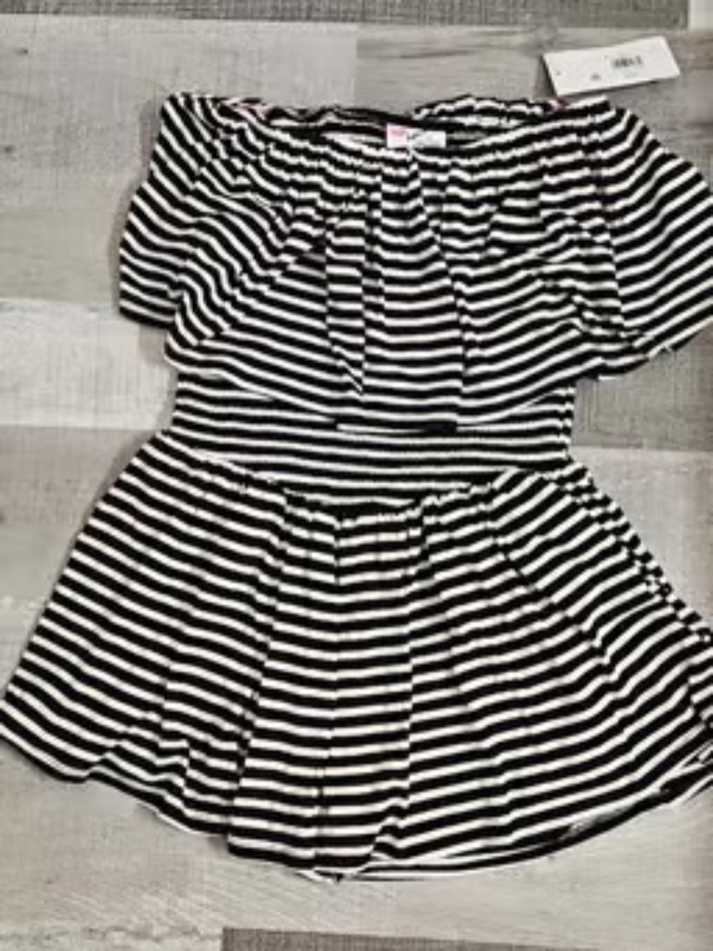 Betsey Johnson SIZE MEDIUM M romper LOT5759